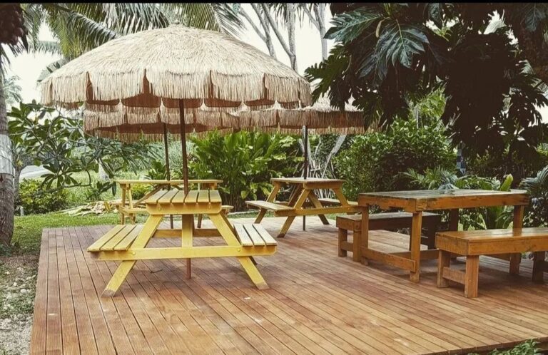 CI Love Café Outdoor Seating Area