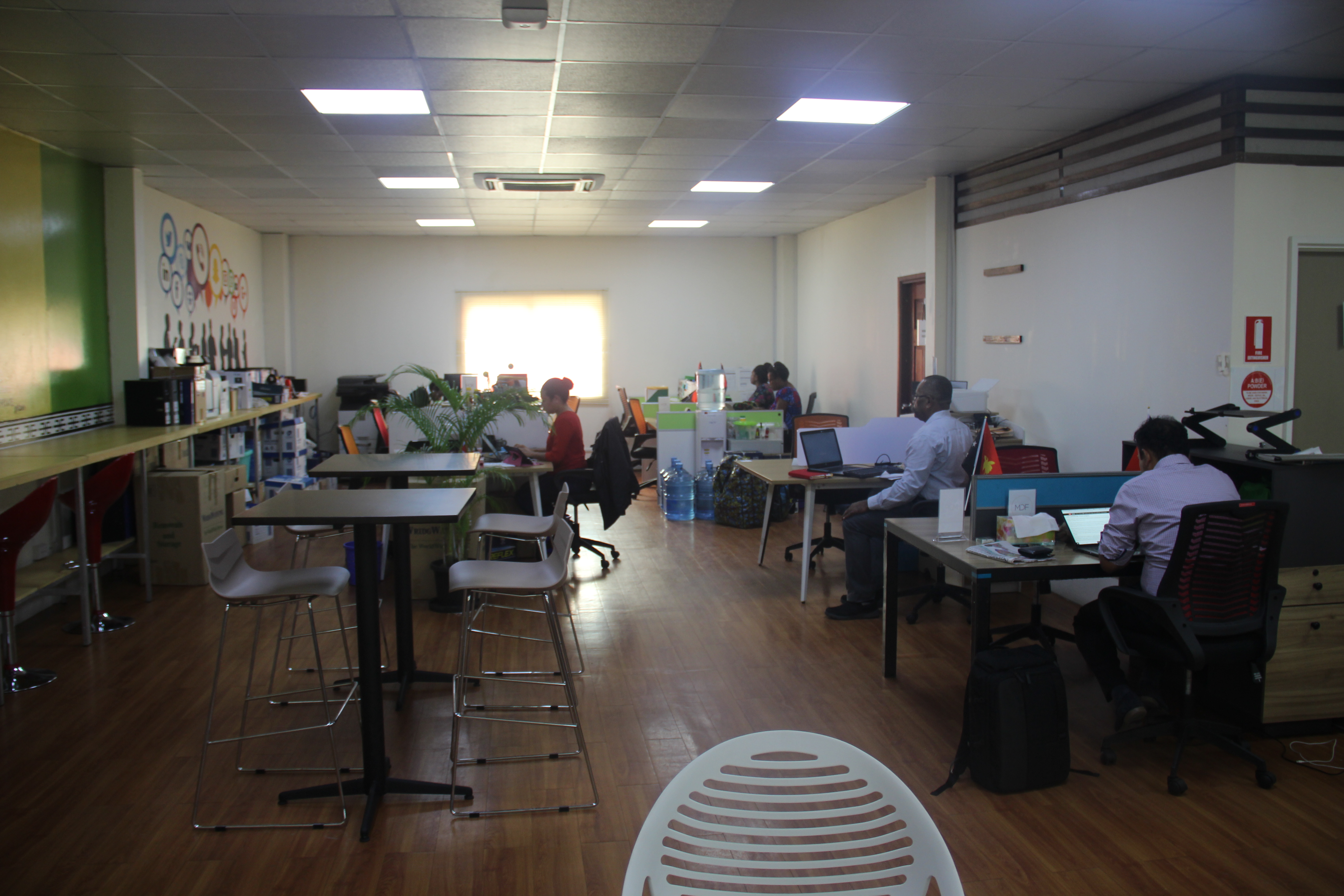 Group of workers in the Apeo office