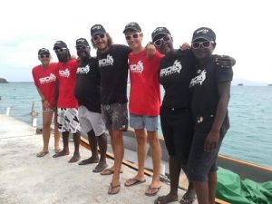 Dive Munda Team At Beach Front