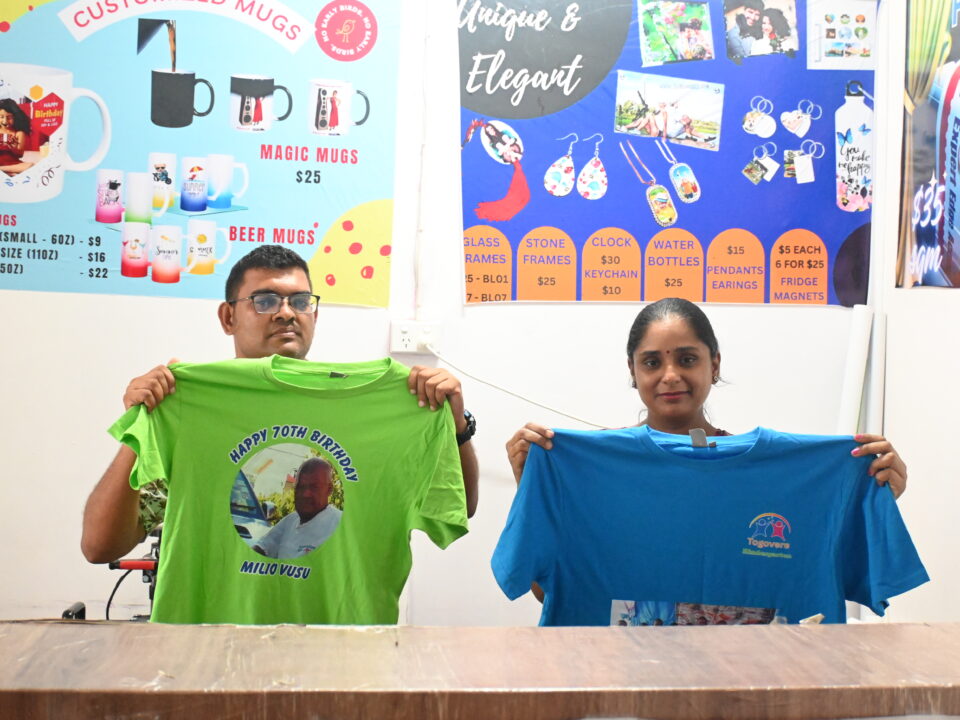 Customised T-Shirts and Mugs – Pacific Small Business